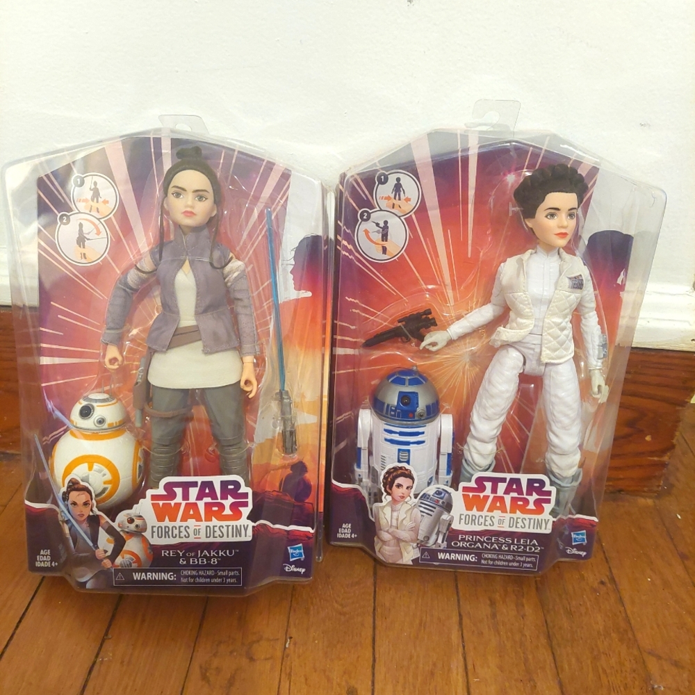 NIB Star Wars Forces of Destiny Rey and Leia Action Figures BUNDLE
